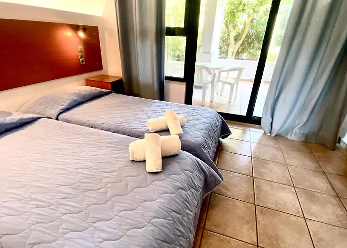 Nireas Corfu 阿查拉维