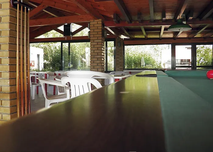 Nireas Corfu 公寓式酒店 阿查拉维