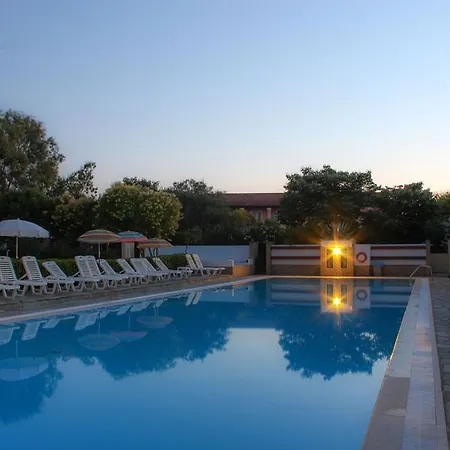 Nireas Resort Corfu 3*