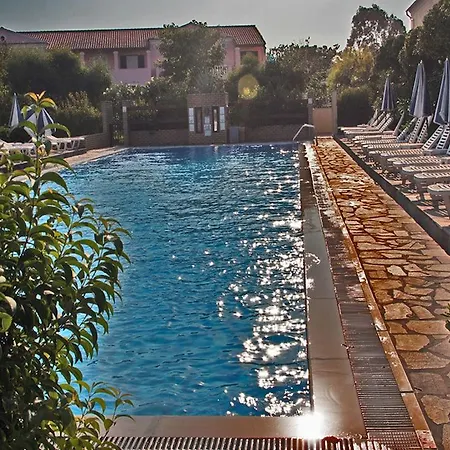 Nireas Resort Corfu 3*