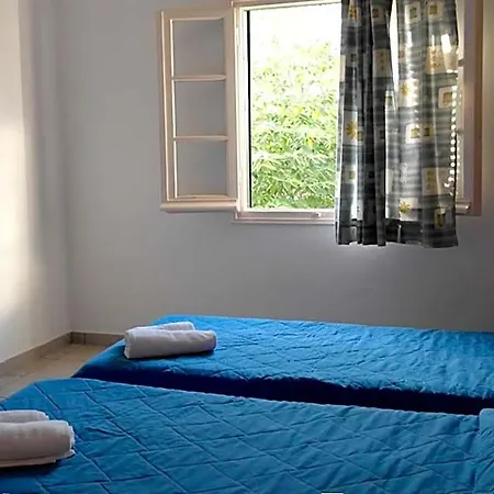 Nireas Corfu شقة فندقية أخارافي