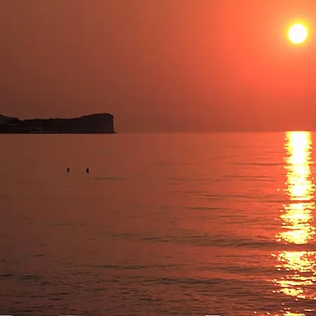 Aparthotel Nireas Corfu