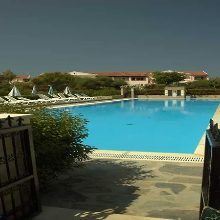 Hotel apartamentowy Nireas Corfu 3*