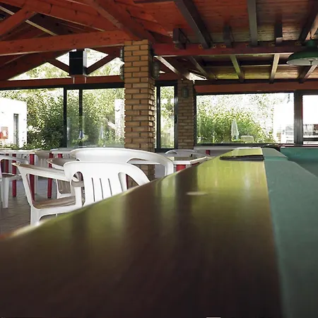 Nireas Corfu Hotel apartamentowy Acharavi (Corfu)