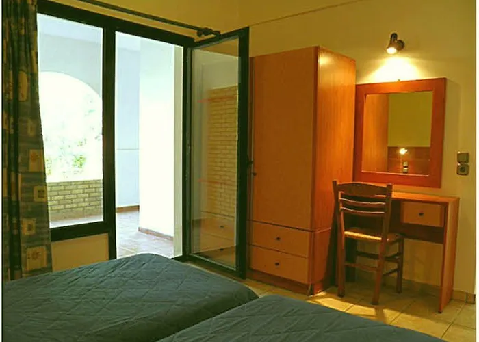 Nireas Corfu Lägenhetshotell 3*