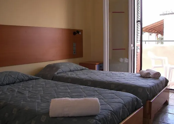 Lägenhetshotell Nireas Corfu 3*