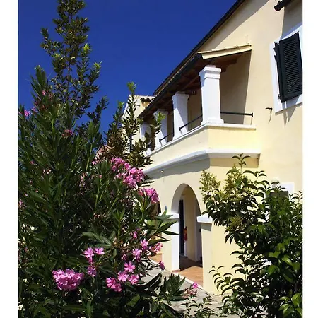 아파트호텔 Nireas Corfu